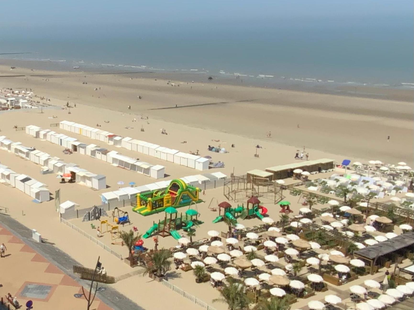 Malibu Beach 9C Blankenberge Exteriör bild
